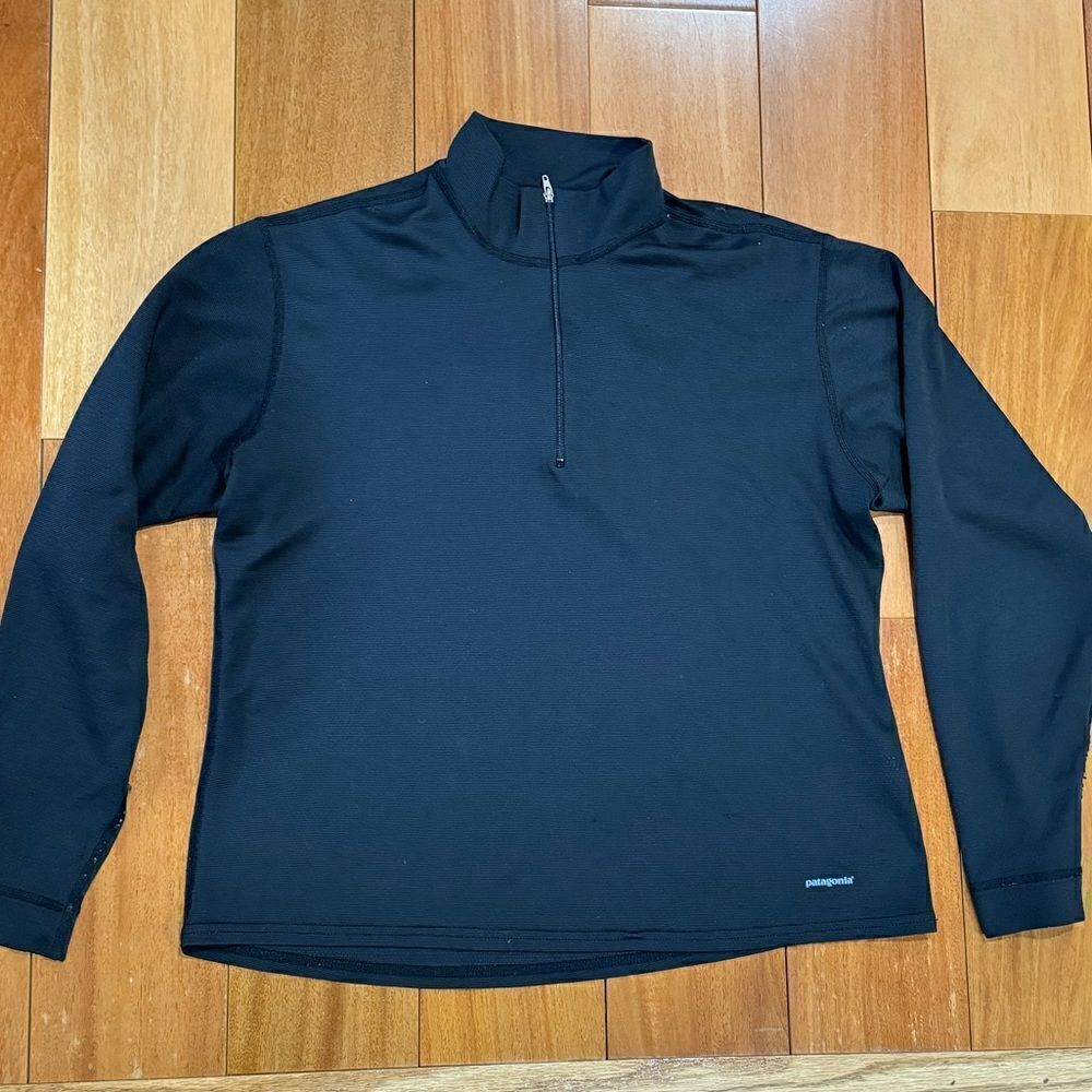 Patagonia Vintage Black Capleine half-zip pullover size M‎